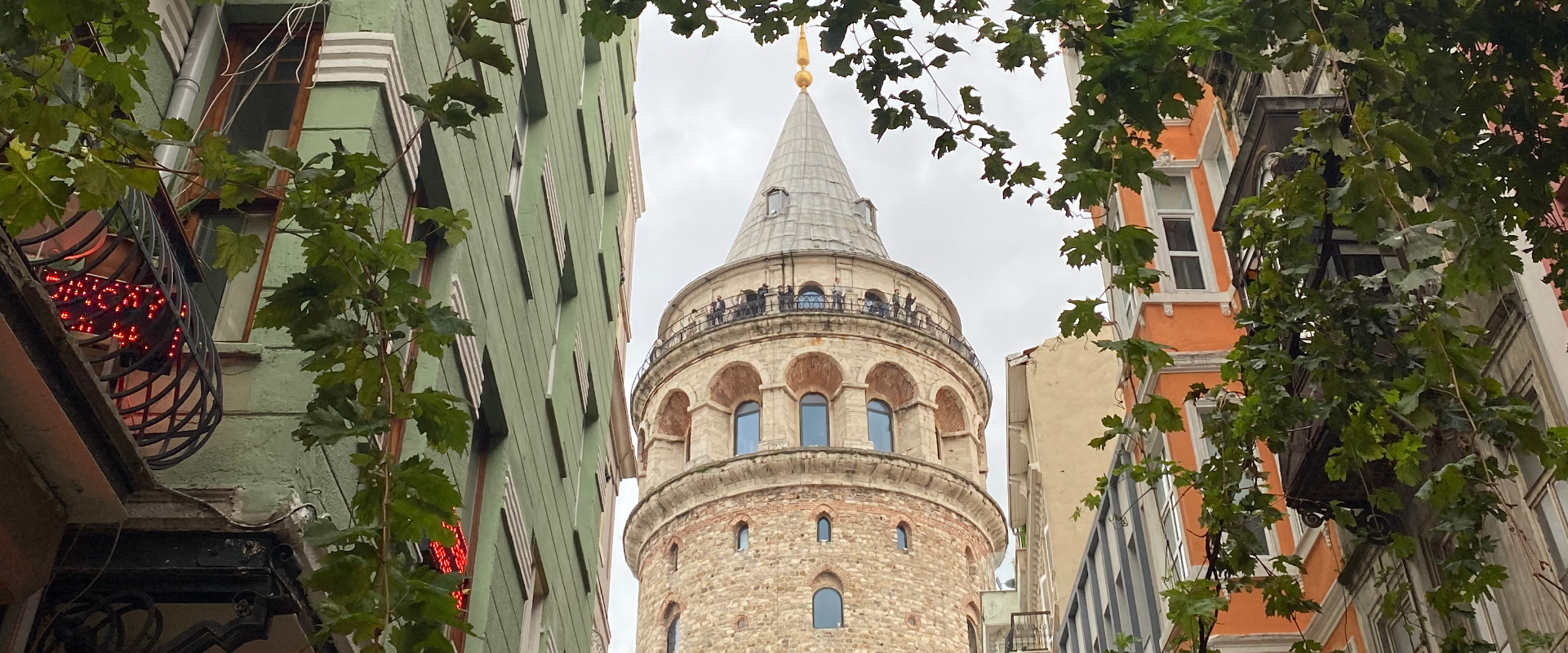 Long weekend in Istanbul, Galata tower with building and vines